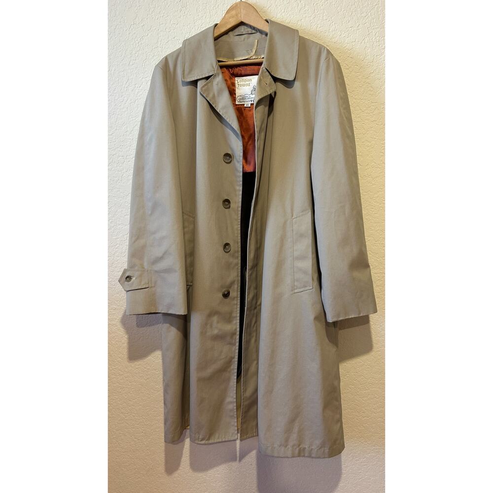 VTG London Fog Trench Coat 40R Beige Removable Pile Lining Old Money - Picture 1 of 13